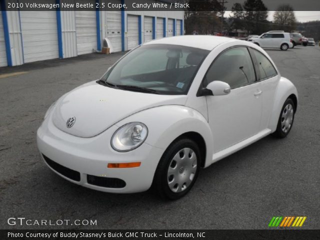 2010 Volkswagen New Beetle 2.5 Coupe in Candy White