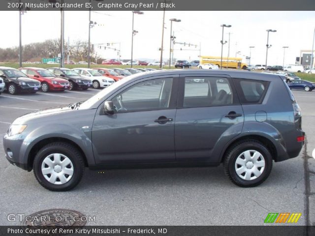 2007 Mitsubishi Outlander ES in Graphite Gray Pearl