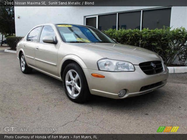 2001 Nissan Maxima SE in Sunlit Sand Metallic