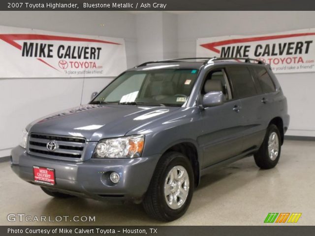 2007 Toyota Highlander  in Bluestone Metallic