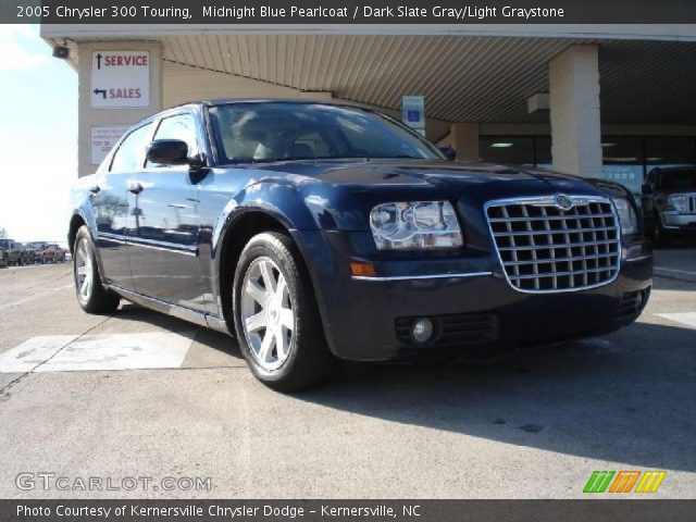 2005 Chrysler 300 Touring in Midnight Blue Pearlcoat