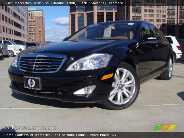 2009 Mercedes-Benz S 550 4Matic Sedan in Black
