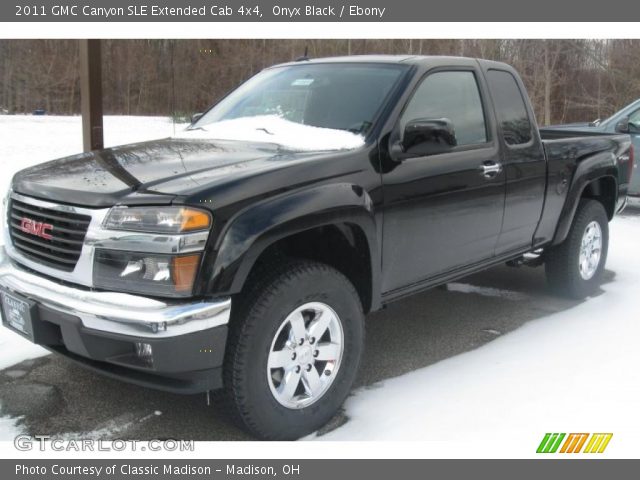 2011 GMC Canyon SLE Extended Cab 4x4 in Onyx Black