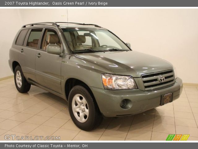 2007 Toyota Highlander  in Oasis Green Pearl