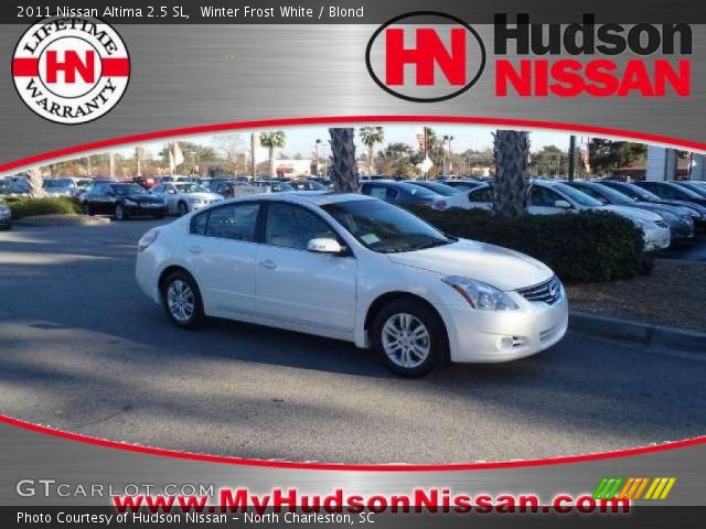 2011 Nissan Altima 2.5 SL in Winter Frost White
