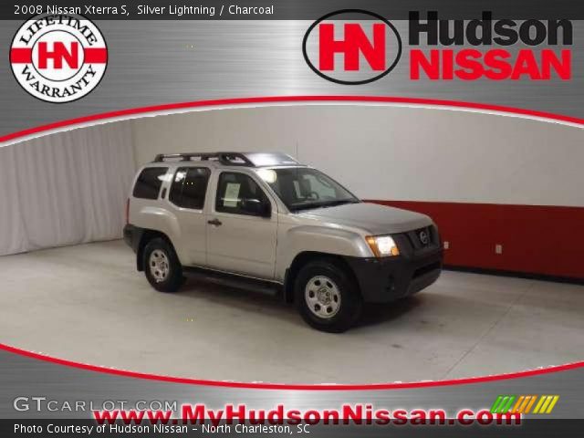 2008 Nissan Xterra S in Silver Lightning