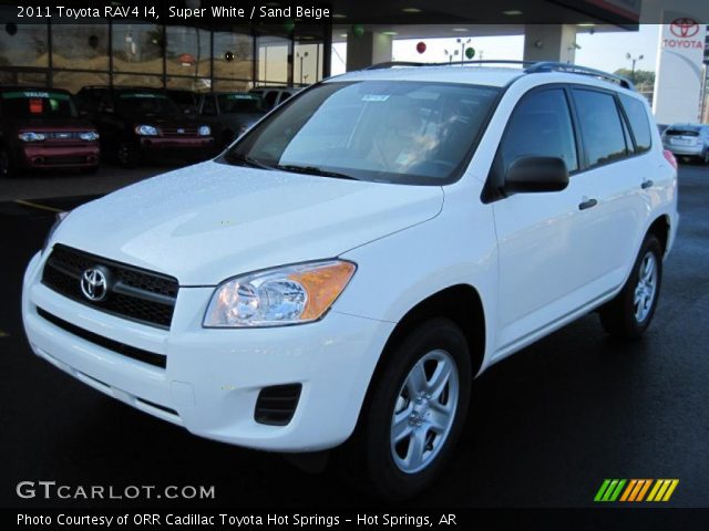 2011 Toyota RAV4 I4 in Super White