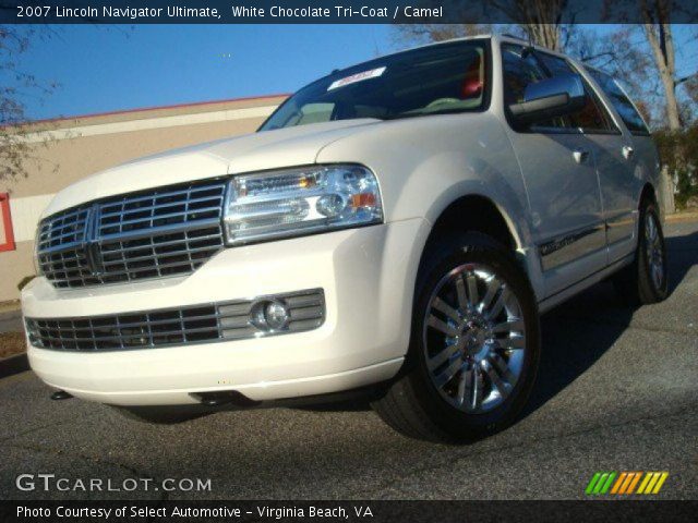 2007 Lincoln Navigator Ultimate in White Chocolate Tri-Coat