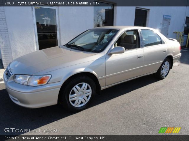2000 Toyota Camry LE in Cashmere Beige Metallic