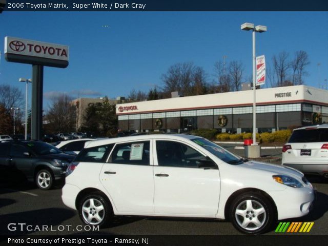 2006 Toyota Matrix  in Super White