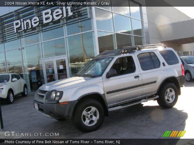 2004 Nissan Xterra XE 4x4 in Silver Lightning Metallic