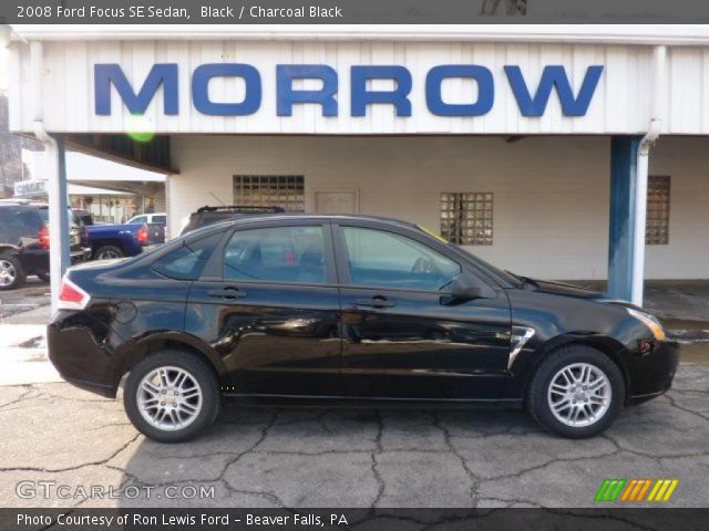 2008 Ford Focus SE Sedan in Black