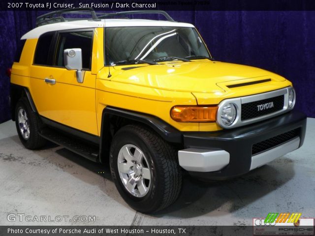 2007 Toyota FJ Cruiser  in Sun Fusion