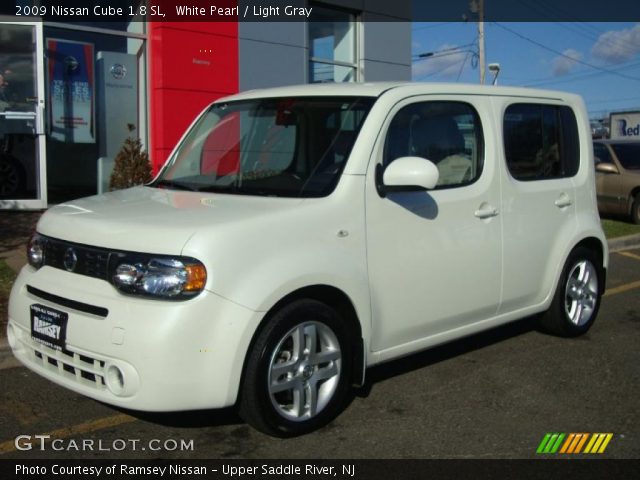 2009 Nissan Cube 1.8 SL in White Pearl