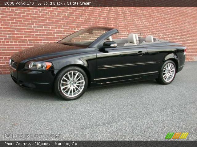 2008 Volvo C70 T5 in Solid Black