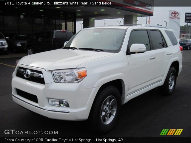 2011 Toyota 4Runner SR5 in Blizzard White Pearl