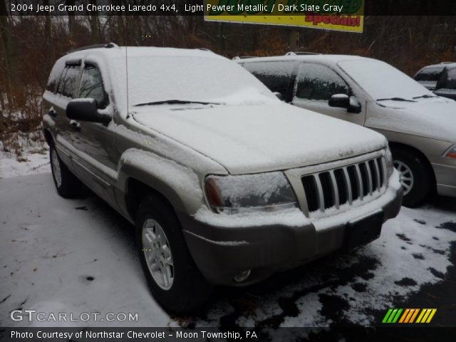 2004 Jeep Grand Cherokee Laredo 4x4 in Light Pewter Metallic