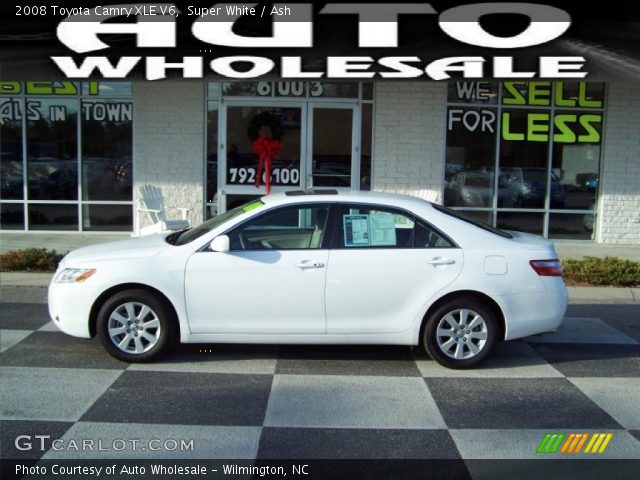 2008 Toyota Camry XLE V6 in Super White