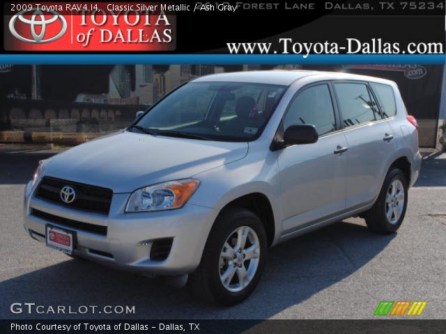 2009 Toyota RAV4 I4 in Classic Silver Metallic