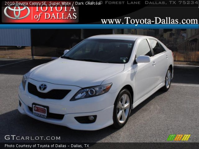 2010 Toyota Camry SE in Super White