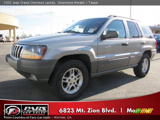 2002 Jeep Grand Cherokee Laredo in Silverstone Metallic
