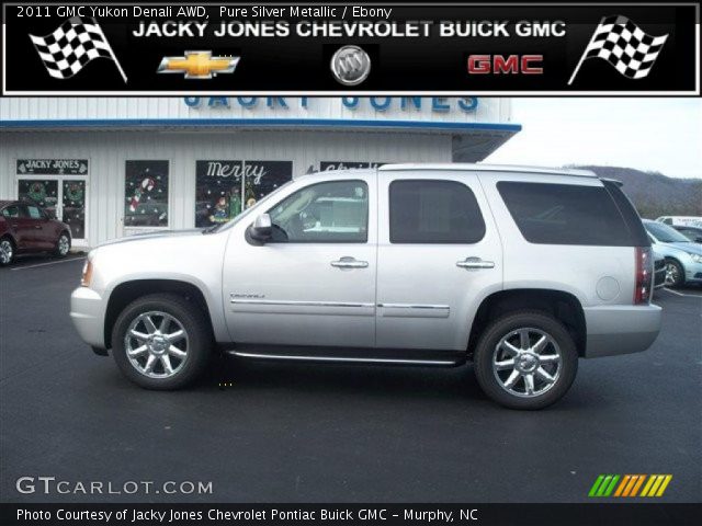 2011 GMC Yukon Denali AWD in Pure Silver Metallic