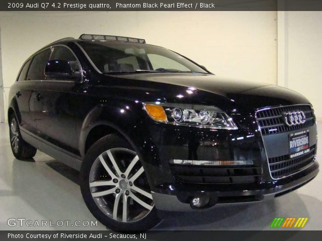 2009 Audi Q7 4.2 Prestige quattro in Phantom Black Pearl Effect