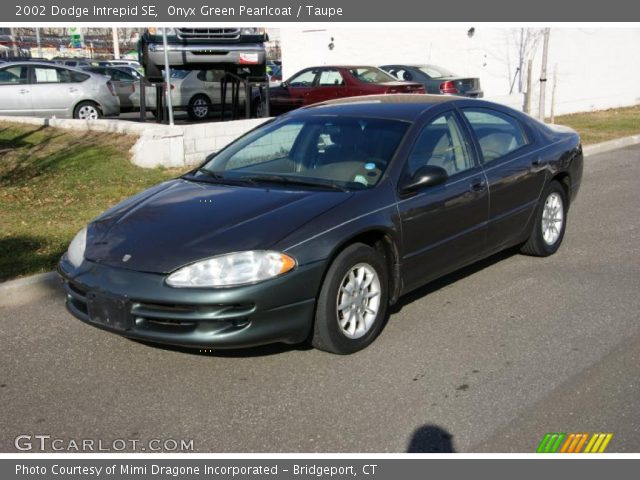 2002 Dodge Intrepid SE in Onyx Green Pearlcoat