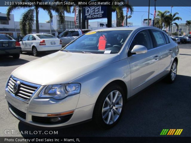 2010 Volkswagen Passat Komfort Sedan in White Gold Metallic