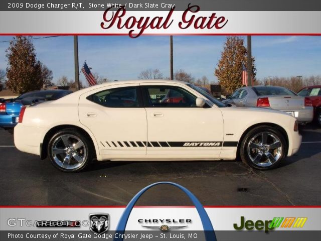 2009 Dodge Charger R/T in Stone White