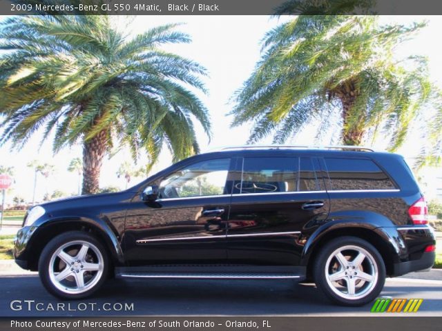 2009 Mercedes-Benz GL 550 4Matic in Black