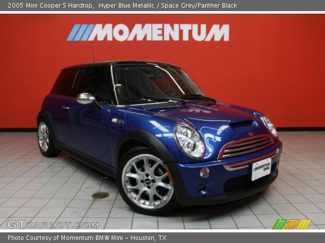 2005 Mini Cooper S Hardtop in Hyper Blue Metallic