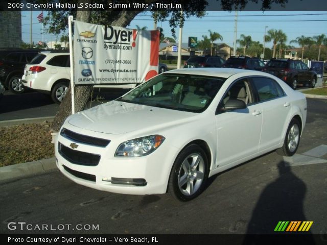 2009 Chevrolet Malibu LS Sedan in Summit White
