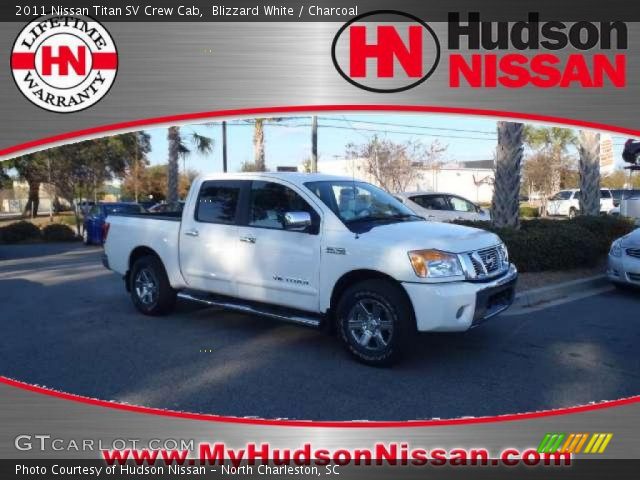 2011 Nissan Titan SV Crew Cab in Blizzard White