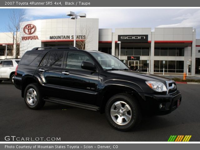 2007 Toyota 4Runner SR5 4x4 in Black