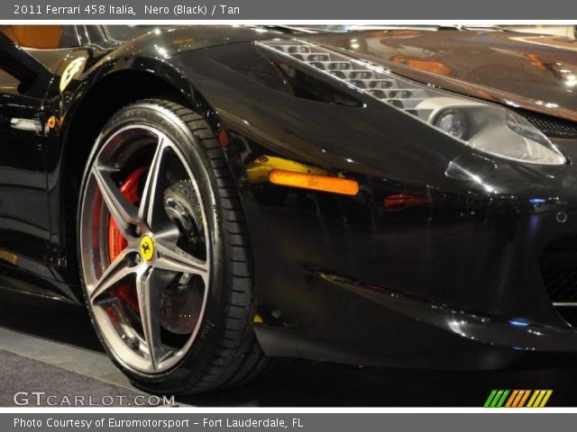 2011 Ferrari 458 Italia in Nero (Black)