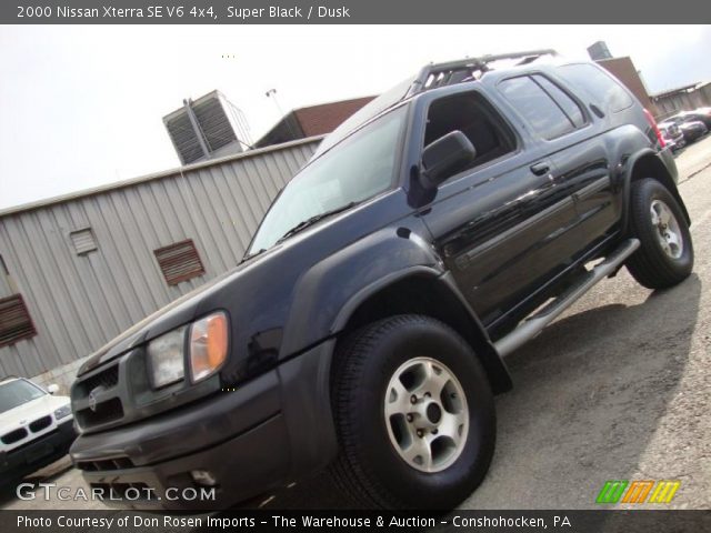2000 Nissan Xterra SE V6 4x4 in Super Black