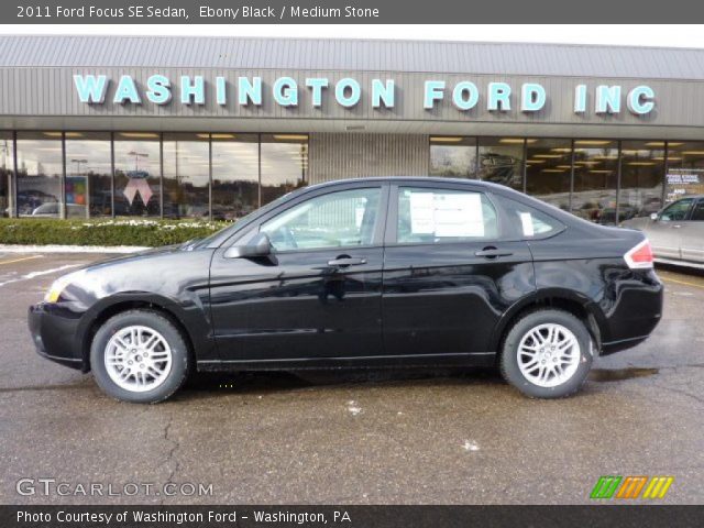 2011 Ford Focus SE Sedan in Ebony Black