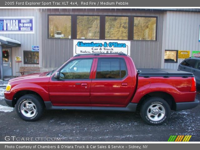 2005 Ford Explorer Sport Trac XLT 4x4 in Red Fire