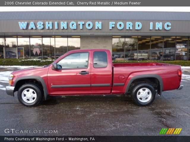 2006 Chevrolet Colorado Extended Cab in Cherry Red Metallic