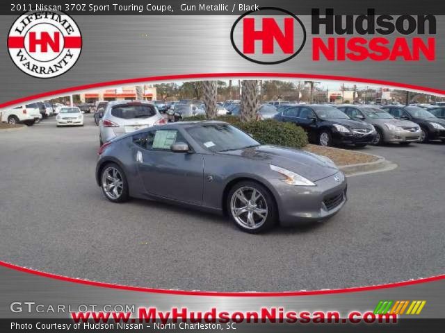 2011 Nissan 370Z Sport Touring Coupe in Gun Metallic