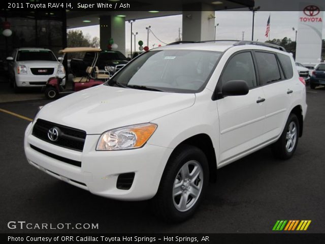 2011 Toyota RAV4 I4 in Super White