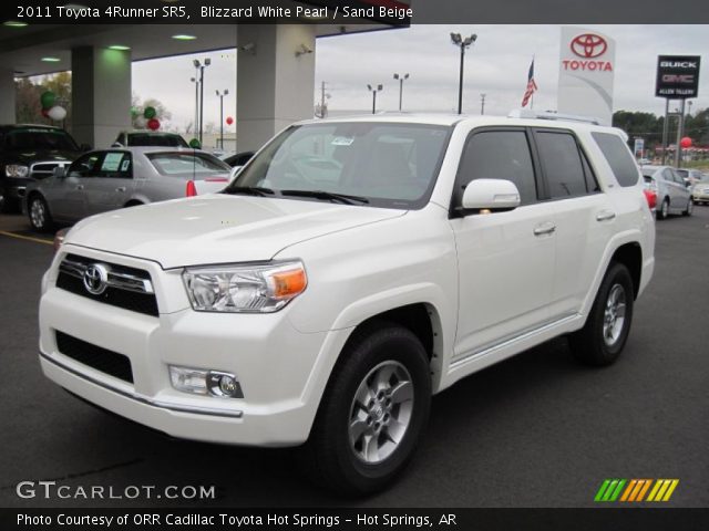 2011 Toyota 4Runner SR5 in Blizzard White Pearl