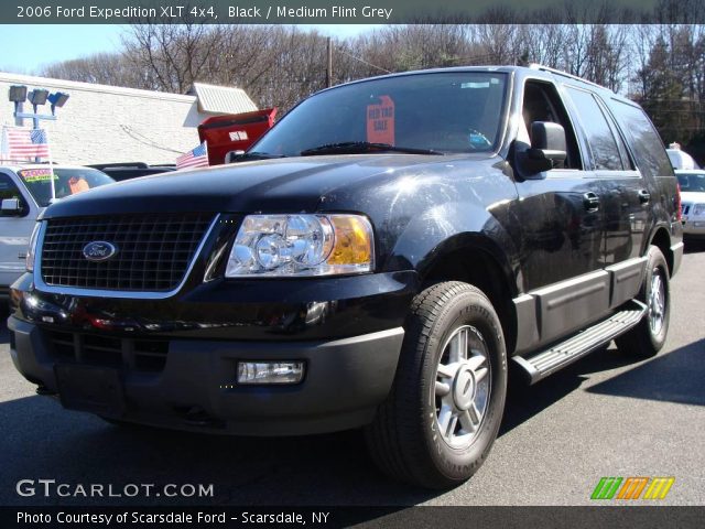 2006 Ford Expedition XLT 4x4 in Black
