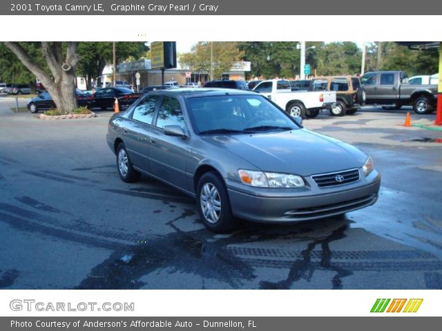 2001 Toyota Camry LE in Graphite Gray Pearl