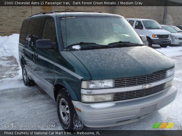 2000 Chevrolet Astro LS Passenger Van in Dark Forest Green Metallic