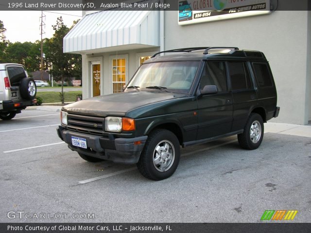 1996 Land Rover Discovery SD in Avalon Blue Pearl