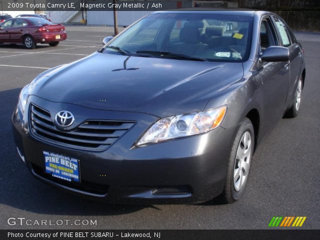 2009 Toyota Camry LE in Magnetic Gray Metallic