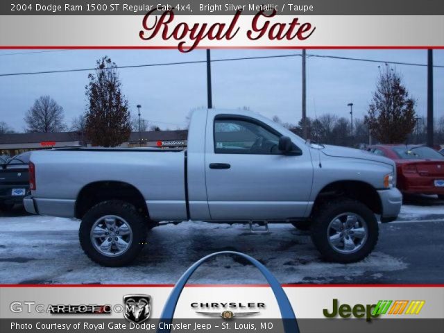 2004 Dodge Ram 1500 ST Regular Cab 4x4 in Bright Silver Metallic