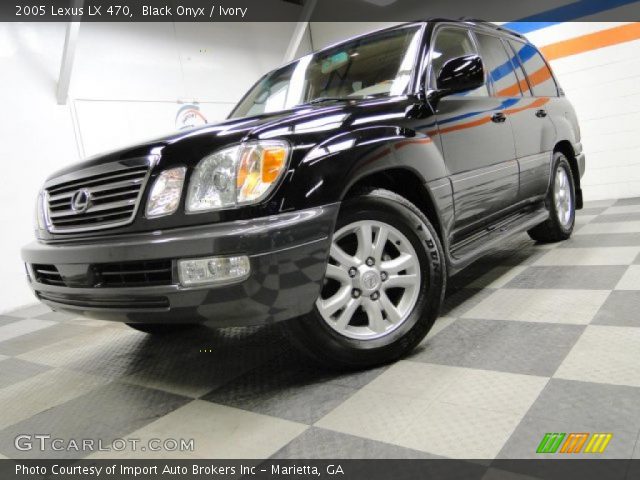 2005 Lexus LX 470 in Black Onyx